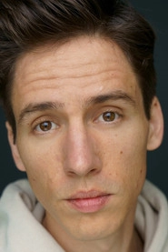 Ảnh diễn viên Adam Henslee