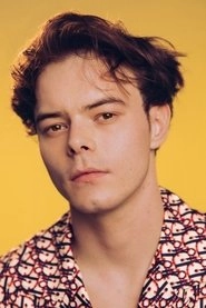 Ảnh diễn viên Charlie Heaton